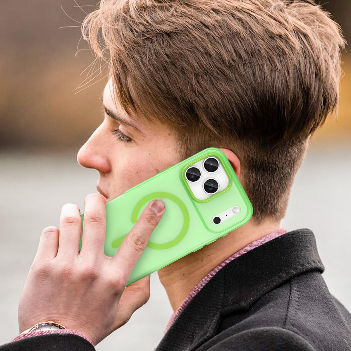 Compatible with iPhone 18 Pro Max MagSafe Frosted Translucent TPU + PC Full Coverage Phone Case - Green