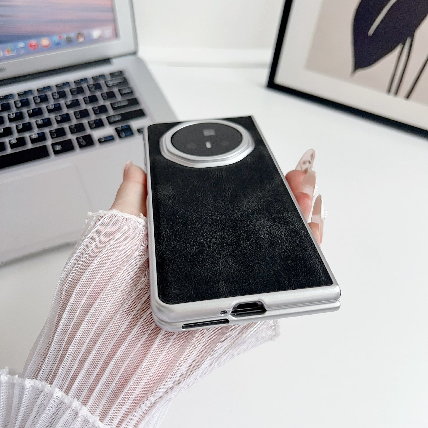 For Honor Magic V3 Metallic Paint Skin Feel Leather Phone Case(Pink)