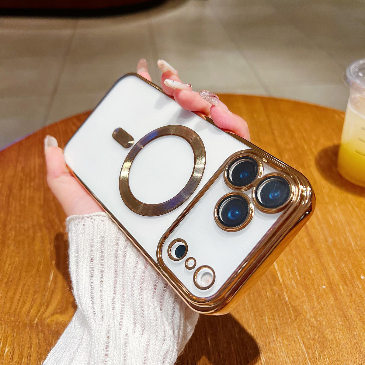 Compatible with iPhone 18 Pro Max Electroplating MagSafe Phone Case - Gold
