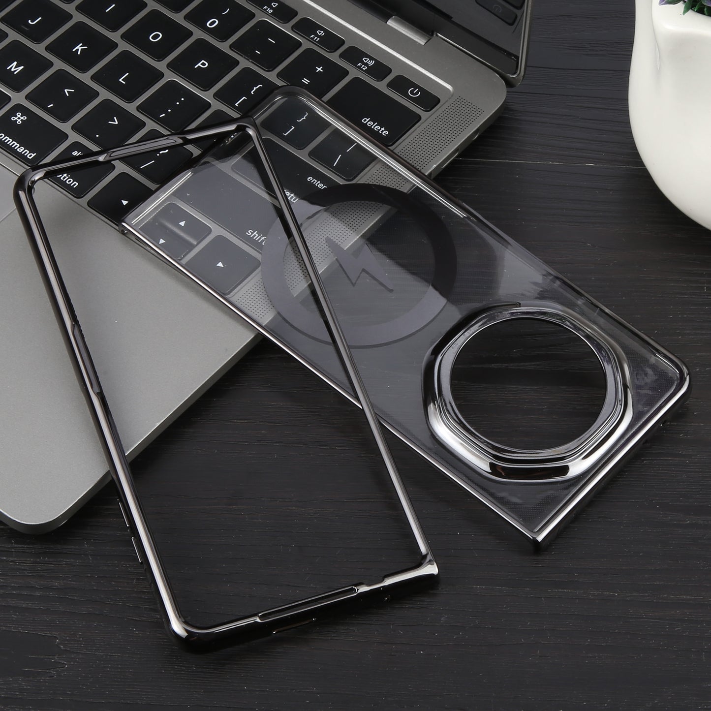 For Honor Magic V3 6D Glossy Electroplated PC MagSafe Phone Case(Meteorite Black)