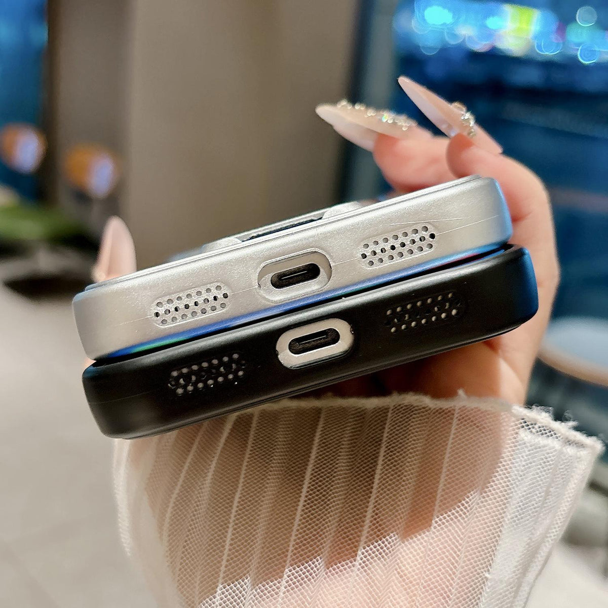 Compatible with iPhone 18 Pro Instantly TransCompatible withms Into 17 Pro Invisible Holder Magnetic Phone Case - Silver