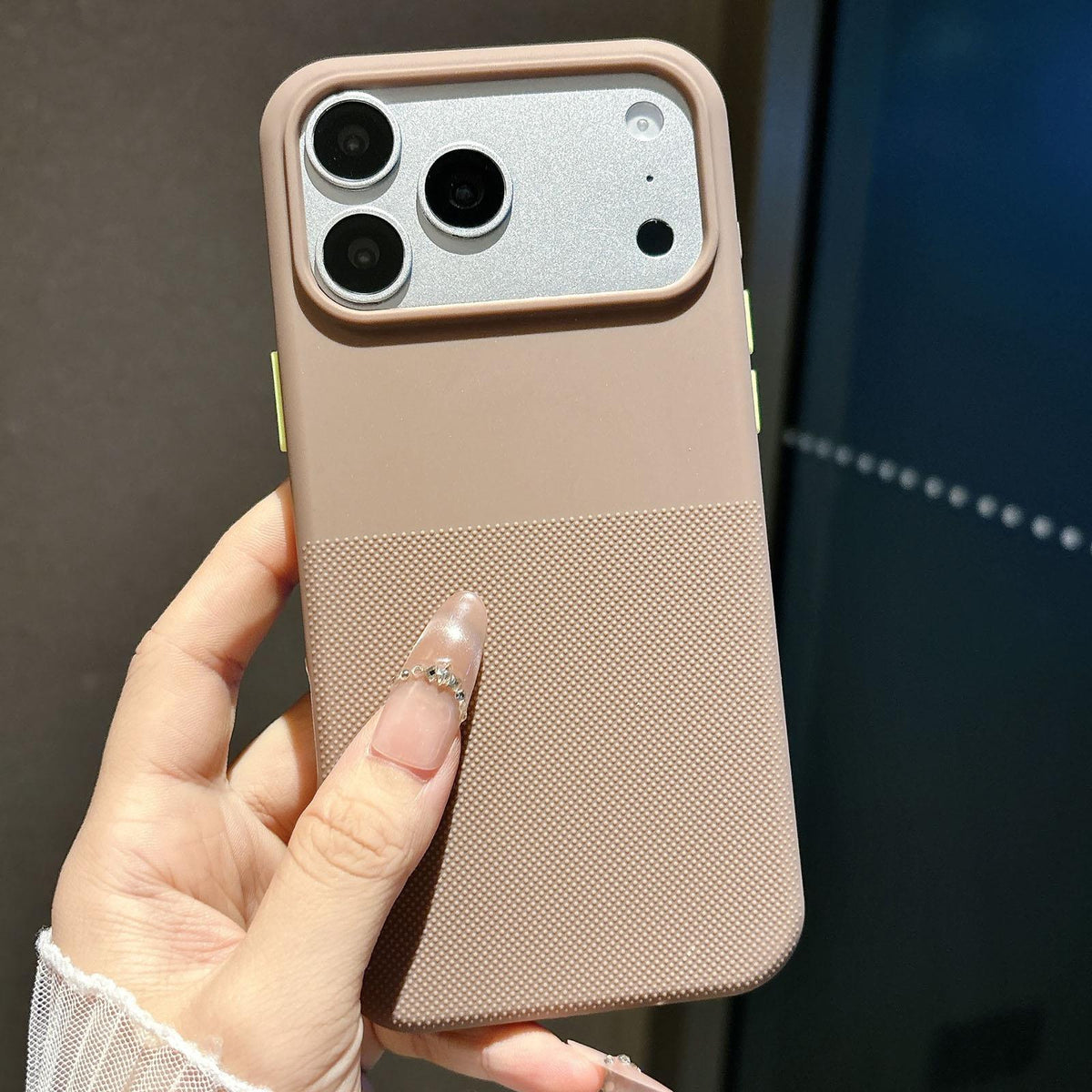 Compatible with iPhone 18 Pro & 17 Pro Polka Dot Velvet TPU Shockproof Phone Case - Brown