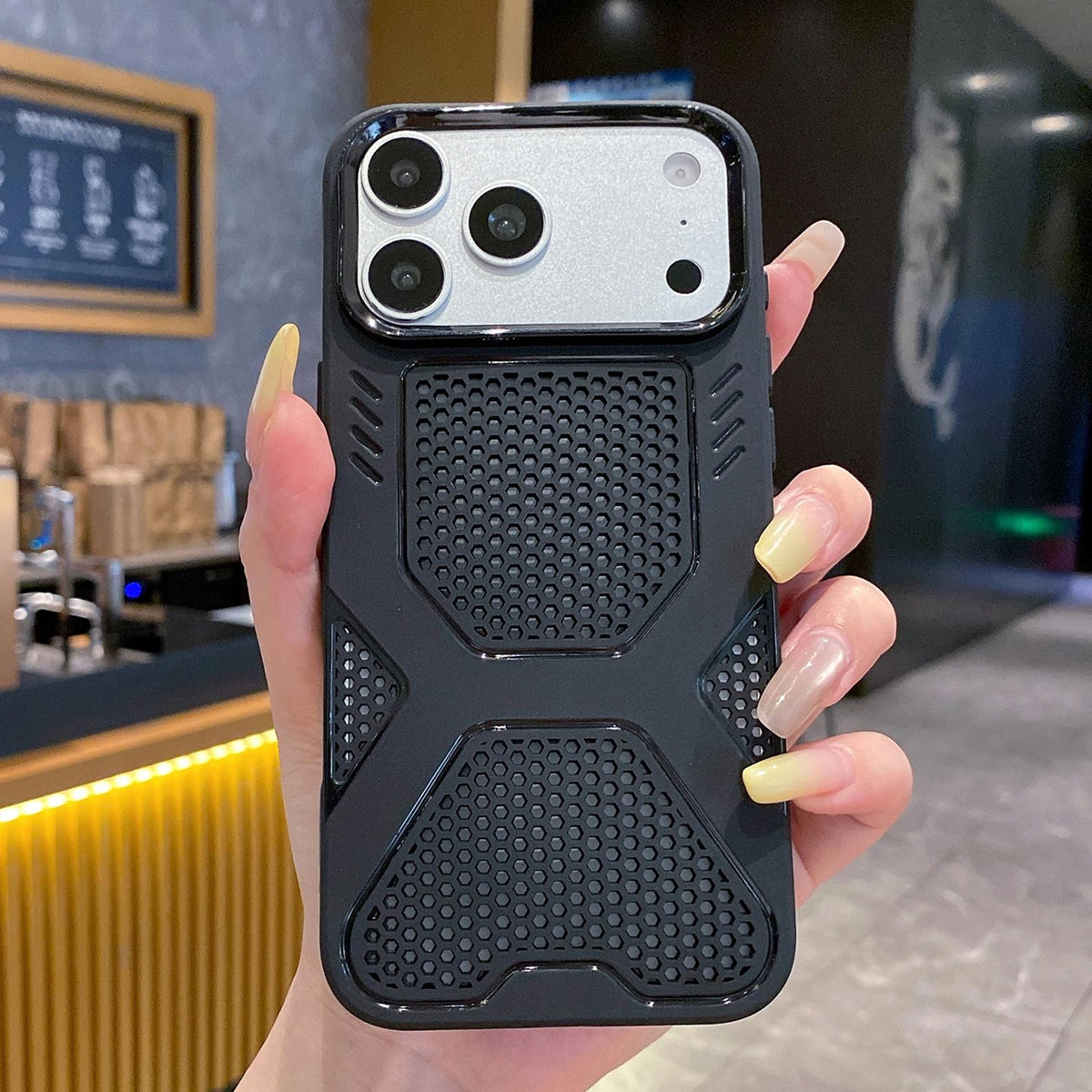 Compatible with iPhone 18 Pro & 17 Pro X Armor Heat Dissipation TPU Phone Case - Black