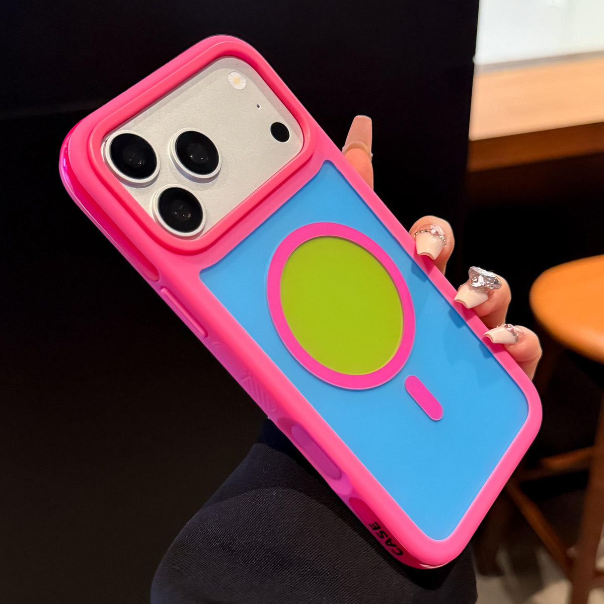 Compatible with iPhone 18 Pro Color Blocked 2 in 1 PC Dual-Layer TPU Magnetic Phone Case - Red + Green