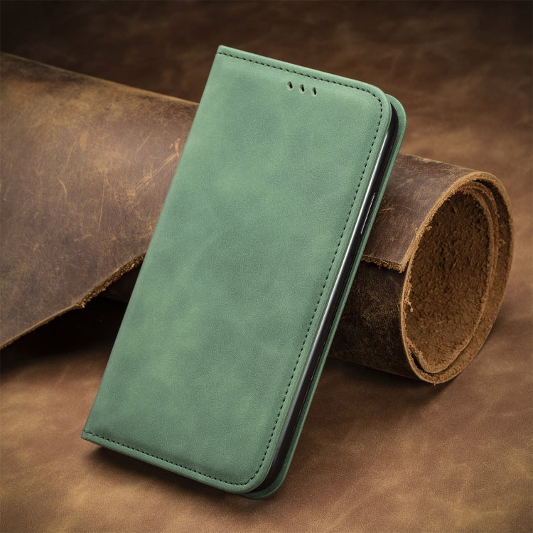 For Honor X9b Retro Skin Feel Magnetic Flip Leather Phone Case(Green)