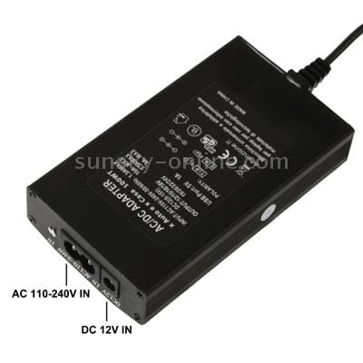 100W Universal Laptop AC / DC Adapter, Convenient Exchange Voltage, with USB 5V Port (Black)