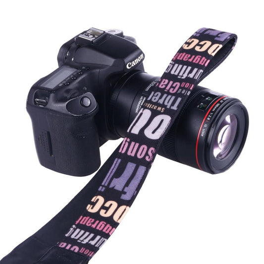 LYNCA LH-01 British Style Series Pink English Words Universal Genuine Leather Shoulder Neck Strap Camera Strap for Nikon / Canon / Sony / Panasonic / SLR DSLR ILDC (Style2)