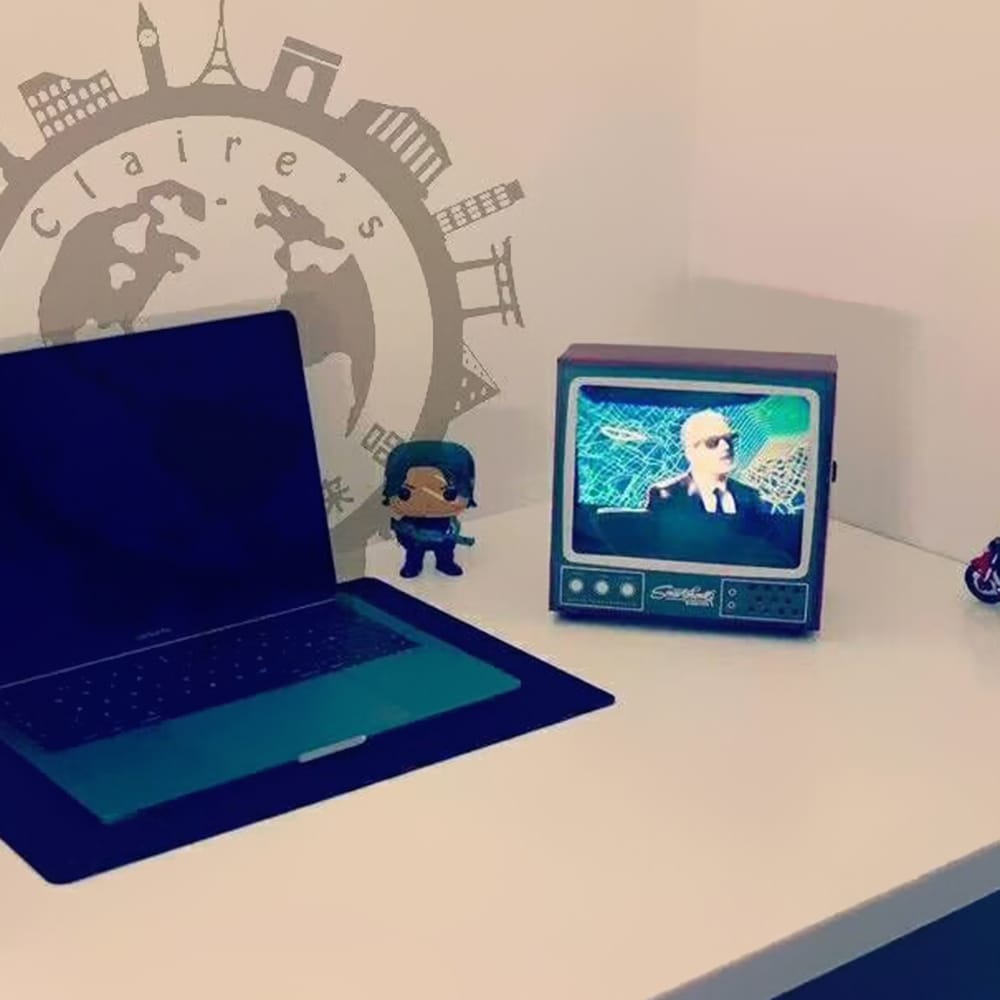 Mobile Phone Video Screen Magnifier Amplifier Expander Stand - 1