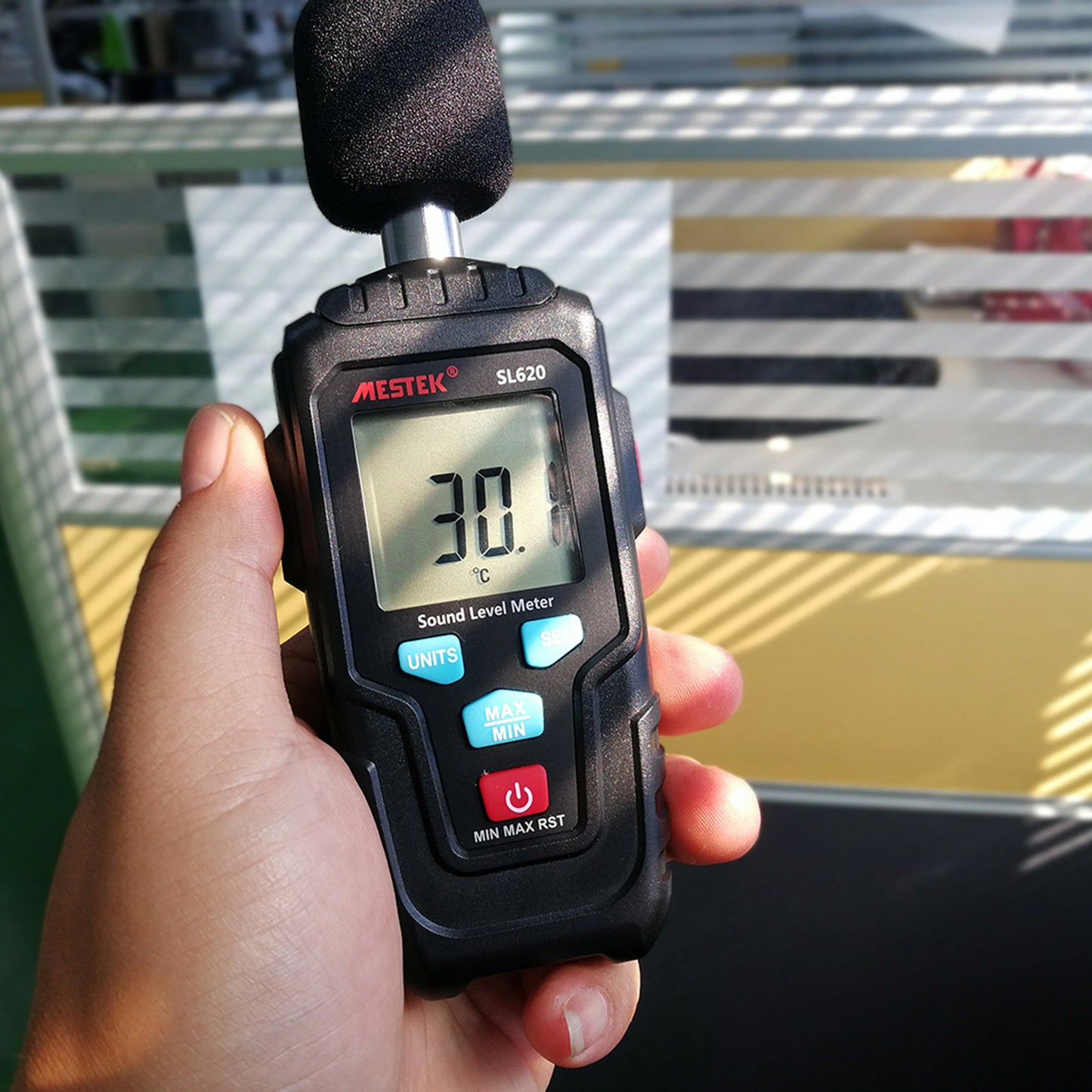 Uniqkart SL620 LCD Digital Audio Decibel Meter 35-135dB Sound Level Meter Noise Level Meter Sound Monitor Noise Measurement Tool