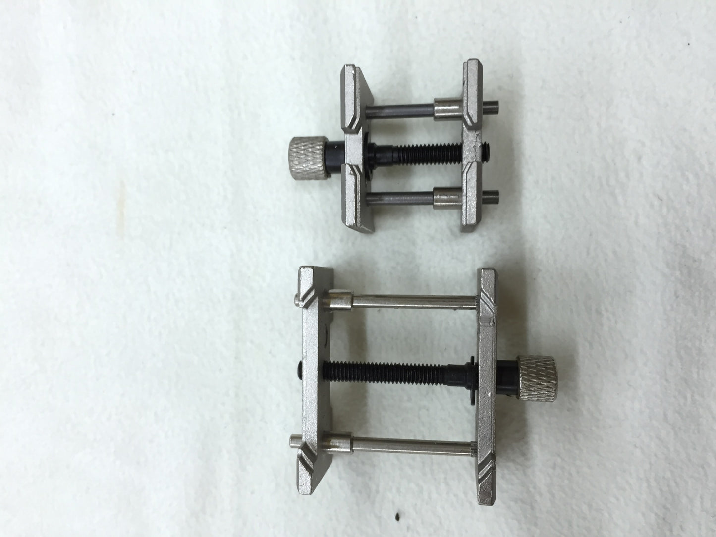 2 Pieces Steel Watch Movement Holder Set