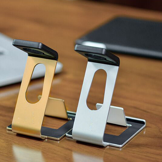 WJS-5 Aluminum Alloy Charging Stand Desktop Holder for Apple Watch iPhone - Silver Color