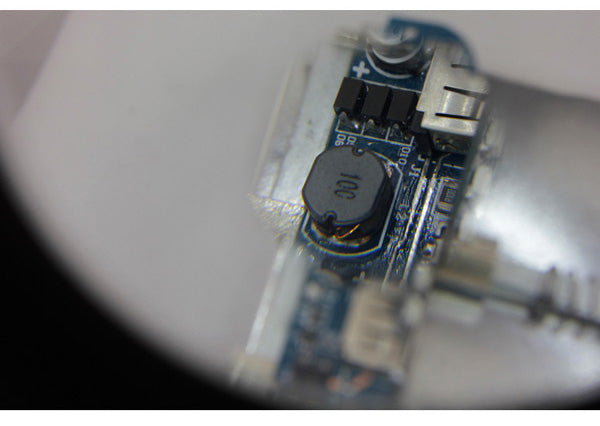 Uniqkart BST-208L Adjustable Brightness 2.7W LED Lamp 2X/10X Magnifying Glass - AC 110V