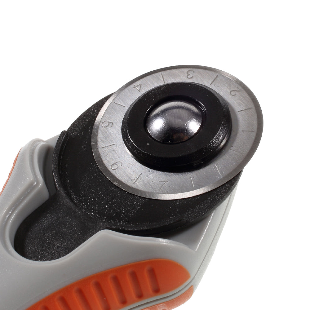 28mm Professional OCA Rotary Cutter Tool with Flexible Safeguard for Paper Fabric and Quilting