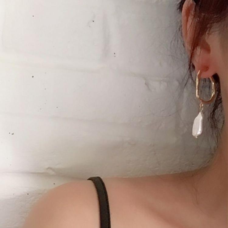 Freshwater Pearl Hoop Earrings Sterling Silver Pin Geometric Circle Earrings Women Jewelry(Gold)
