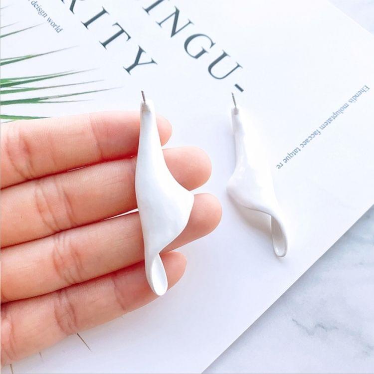 Classic White Imitation Ceramic Calla Lily flower Stud Earrings