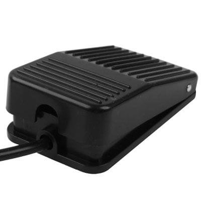 TFS-01 AC 250V 10A Anti-slip Plastic Case Foot Control Pedal Switch, Cable Length: 1m(Black)