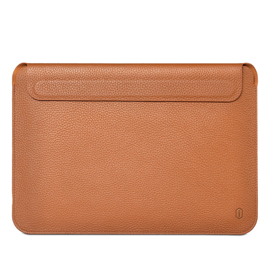 WIWU Skin Pro II Series Stylish Cowhide Genuine Leather Ultra Slim Notebook Bag Waterproof Laptop Sleeve with Magnetic Closure for MacBook Pro 14.2-inch 2021 A2442 - Brown