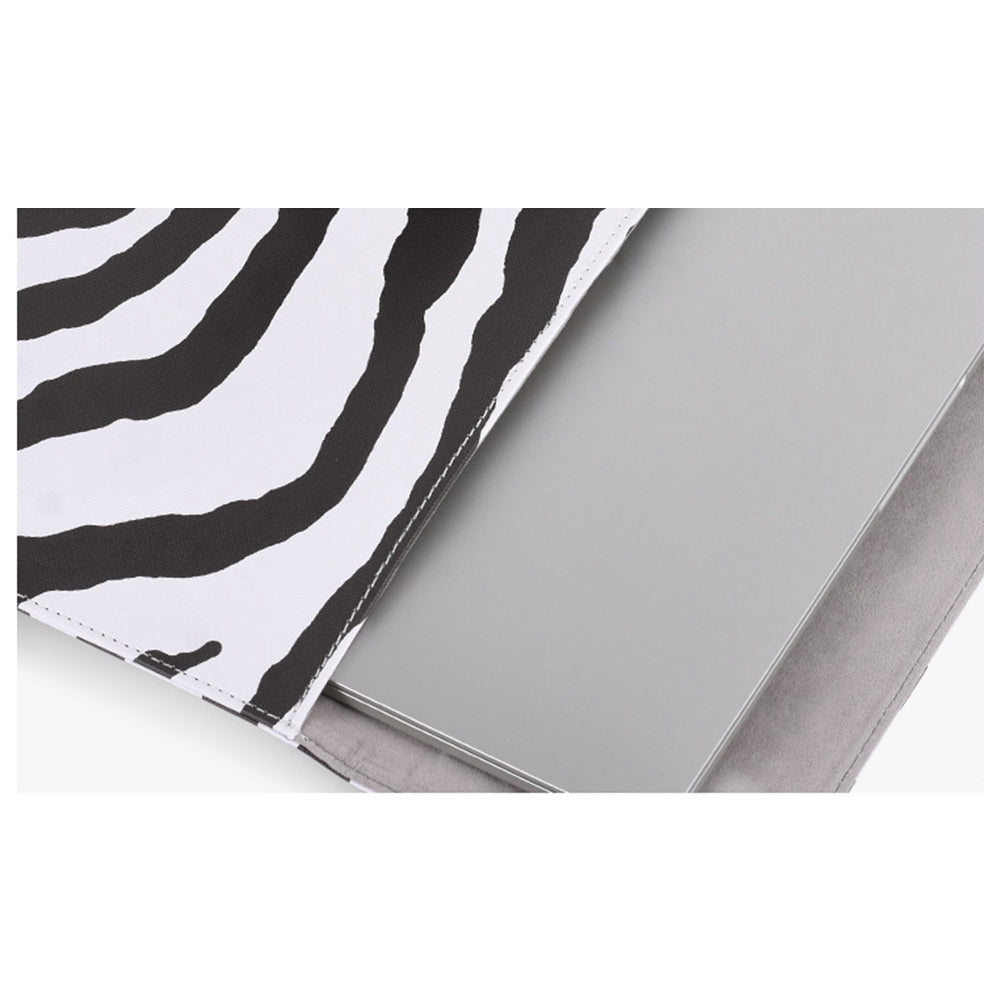 E33-01 14-inch Notebook Black White Zebra Stripe Carrying Case Magnetic Flap Soft Lining Envelope Laptop Sleeve