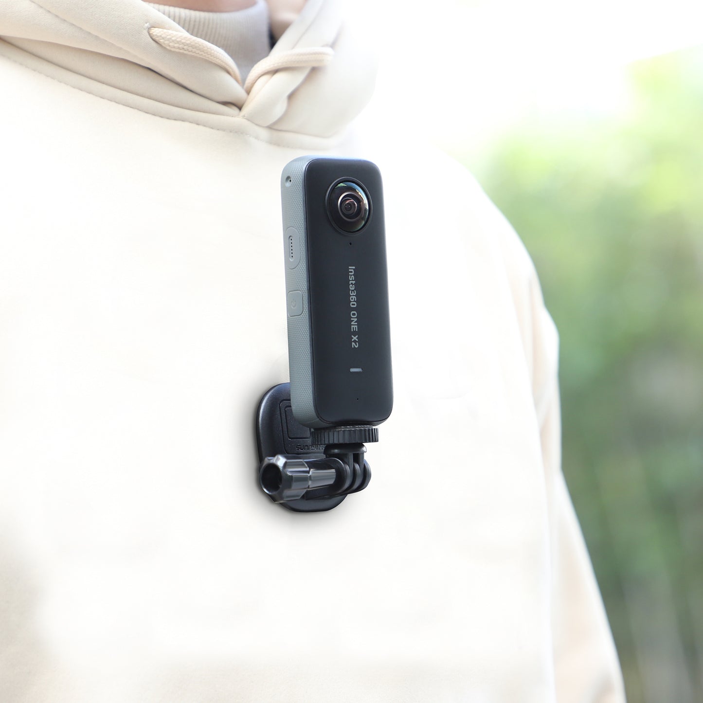 Uniqkart ZJ554 Magnetic Chest Neck Bracket Strap First Person Shooting Neck Holder for Sports Camera