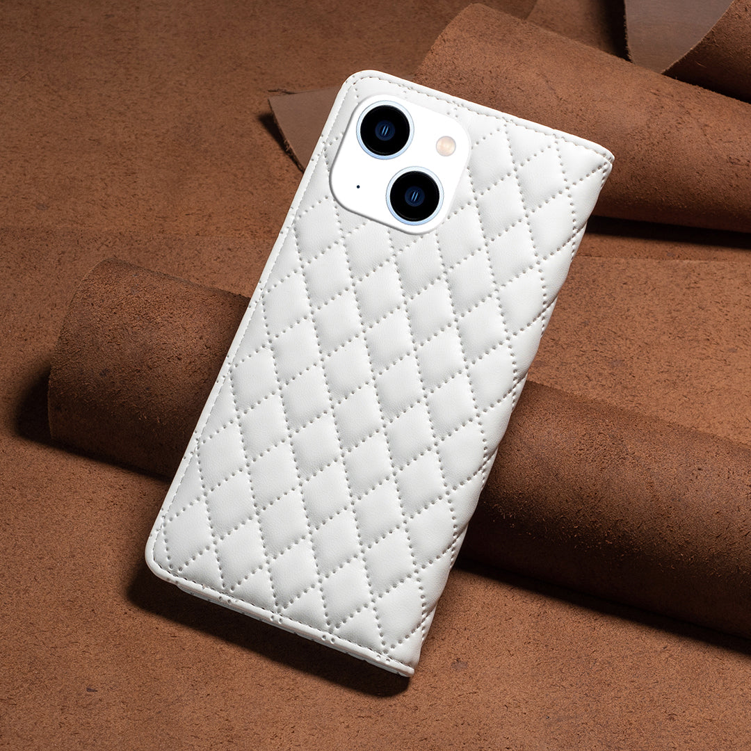 Binfen Color BF Style-16 For iPhone 15 Phone Case Anti-drop PU Leather Stand Shell with Card Slots - White
