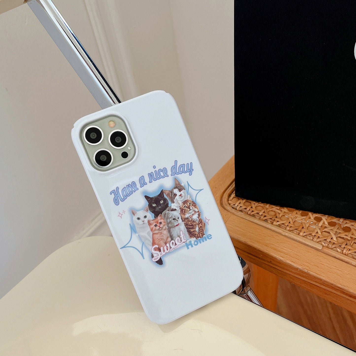 Hard PC Phone Cover for iPhone 12 Pro 6.1 inch Pattern Printing Anti-Drop Glossy Phone Case - Sweet Cats