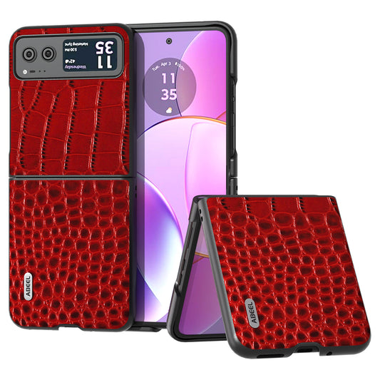 Uniqkart For Motorola Razr 40 5G Protective Case Genuine Cow Leather Coated PC Crocodile Texture Phone Cover - Red