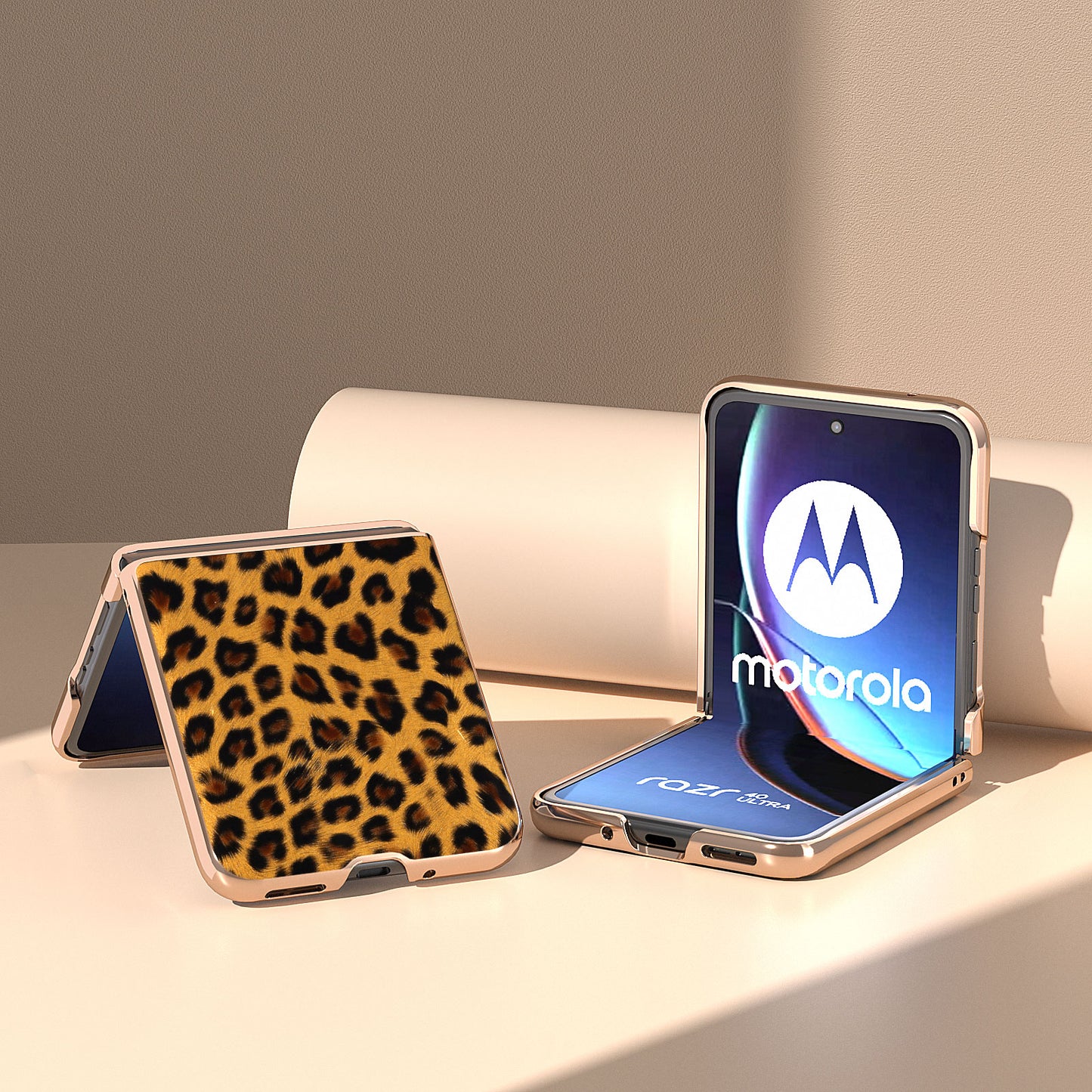 Uniqkart for Motorola Razr 40 Ultra 5G PU Leather + Hard PC Phone Case Nano Electroplating Leopard Pattern Cover - Gold