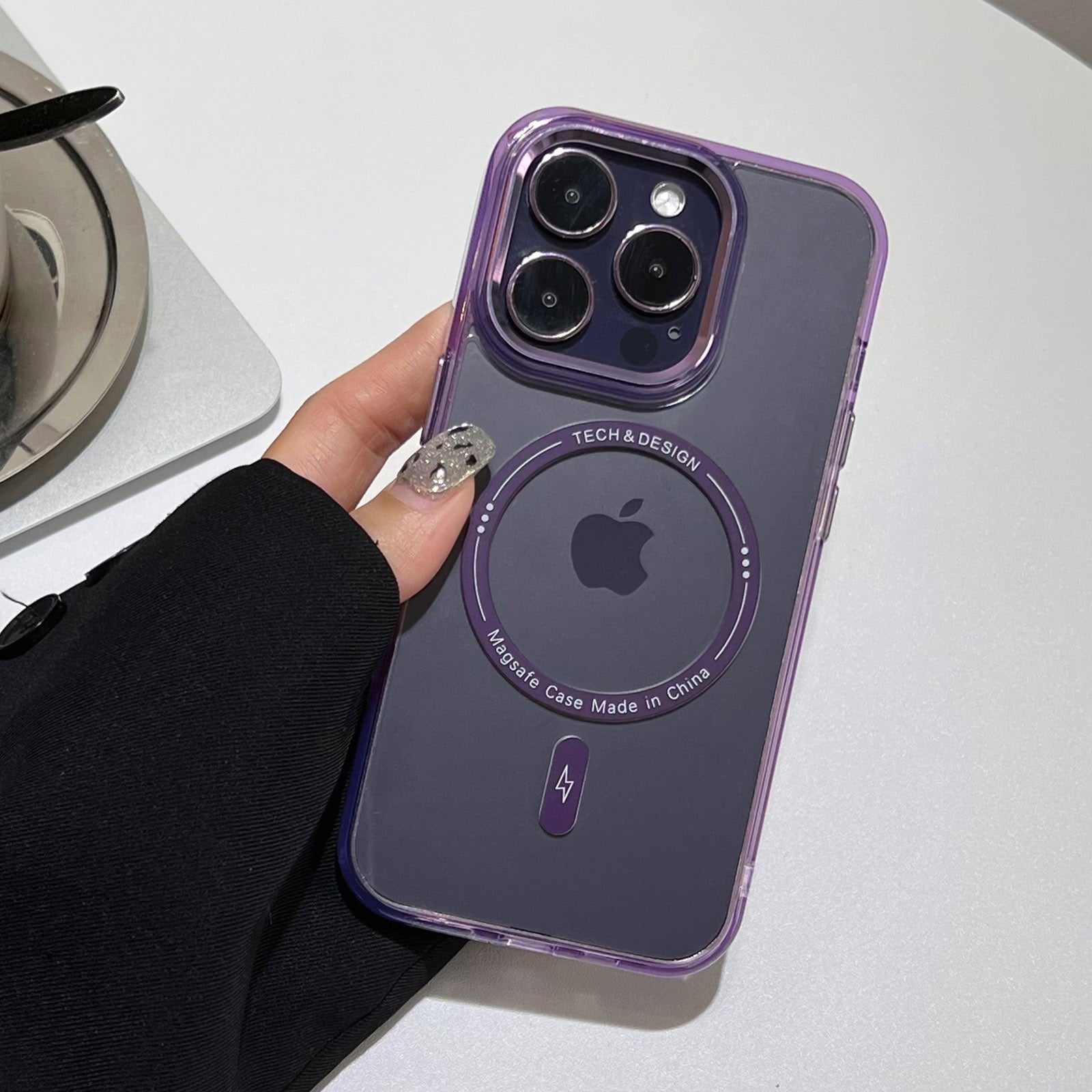Transparent TPU+PC Phone Case for iPhone 15 Pro Max Drop-proof Phone Back Cover Compatible with MagSafe - Purple