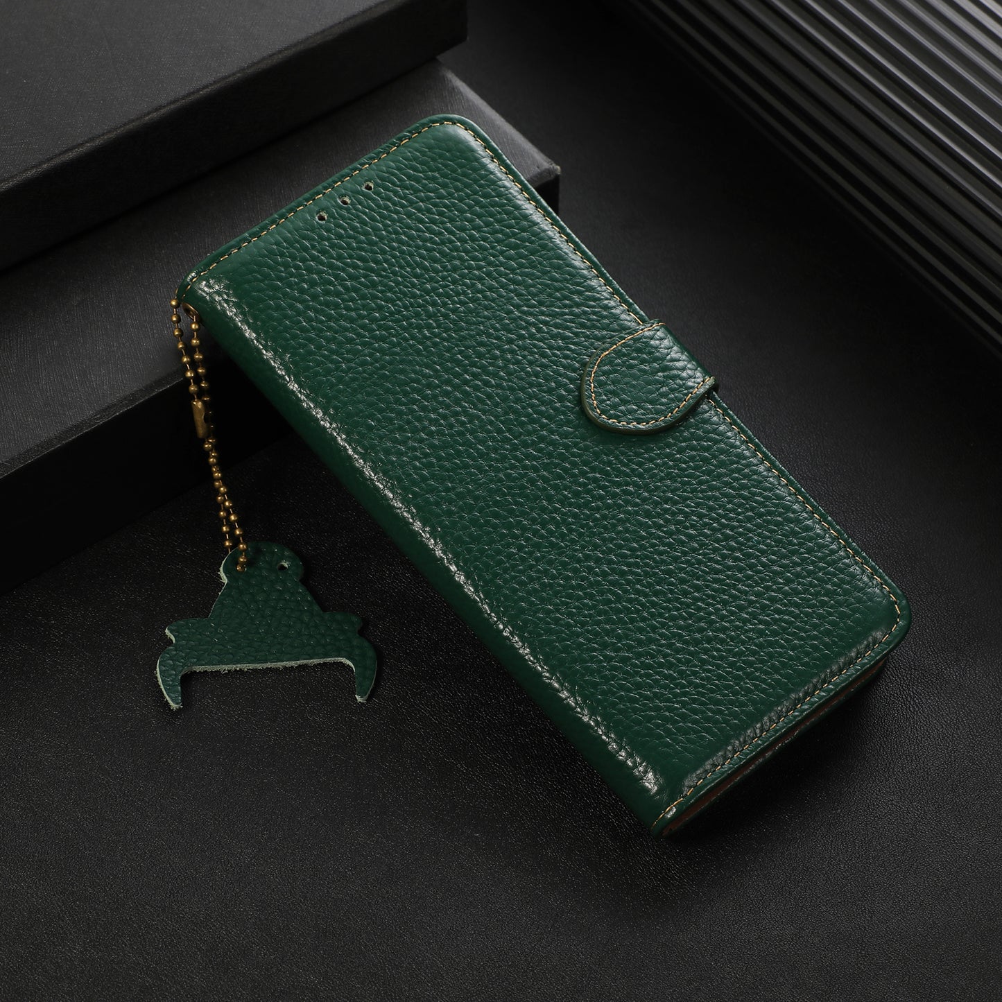 For Xiaomi Redmi Note 13 5G Phone Case RFID Blocking Genuine Cow Leather Flip Cover - Green