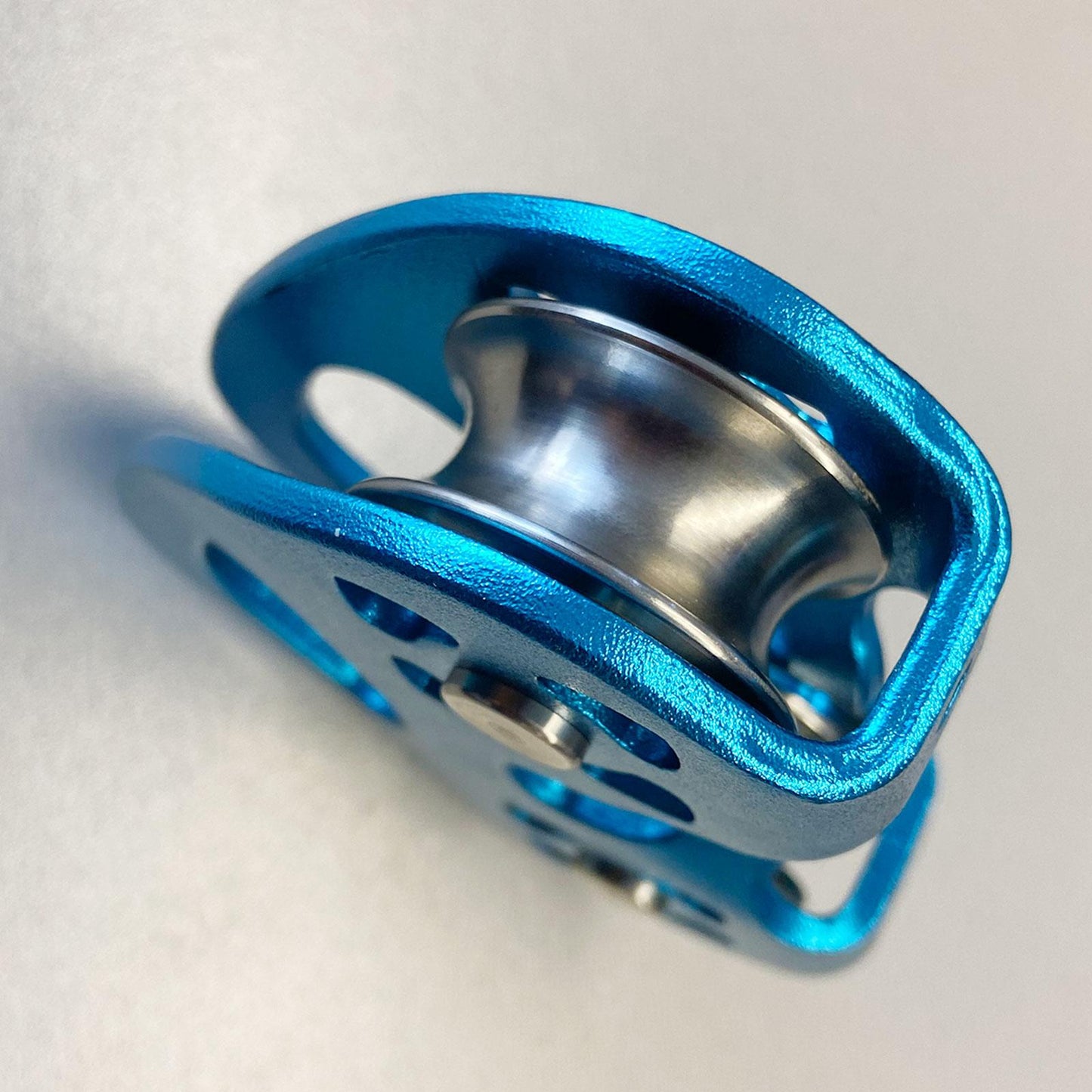 25KN Climbing Double Pulley Trolley Aluminum Alloy Arborist Rock Climbing Sky Blue