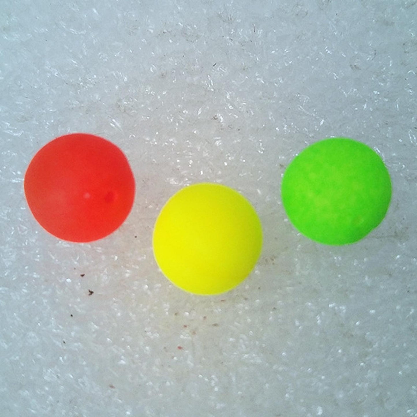 100pcs Fishing Floats EVA Foam Strike Indicator Trout Catfish Red 6.0mm