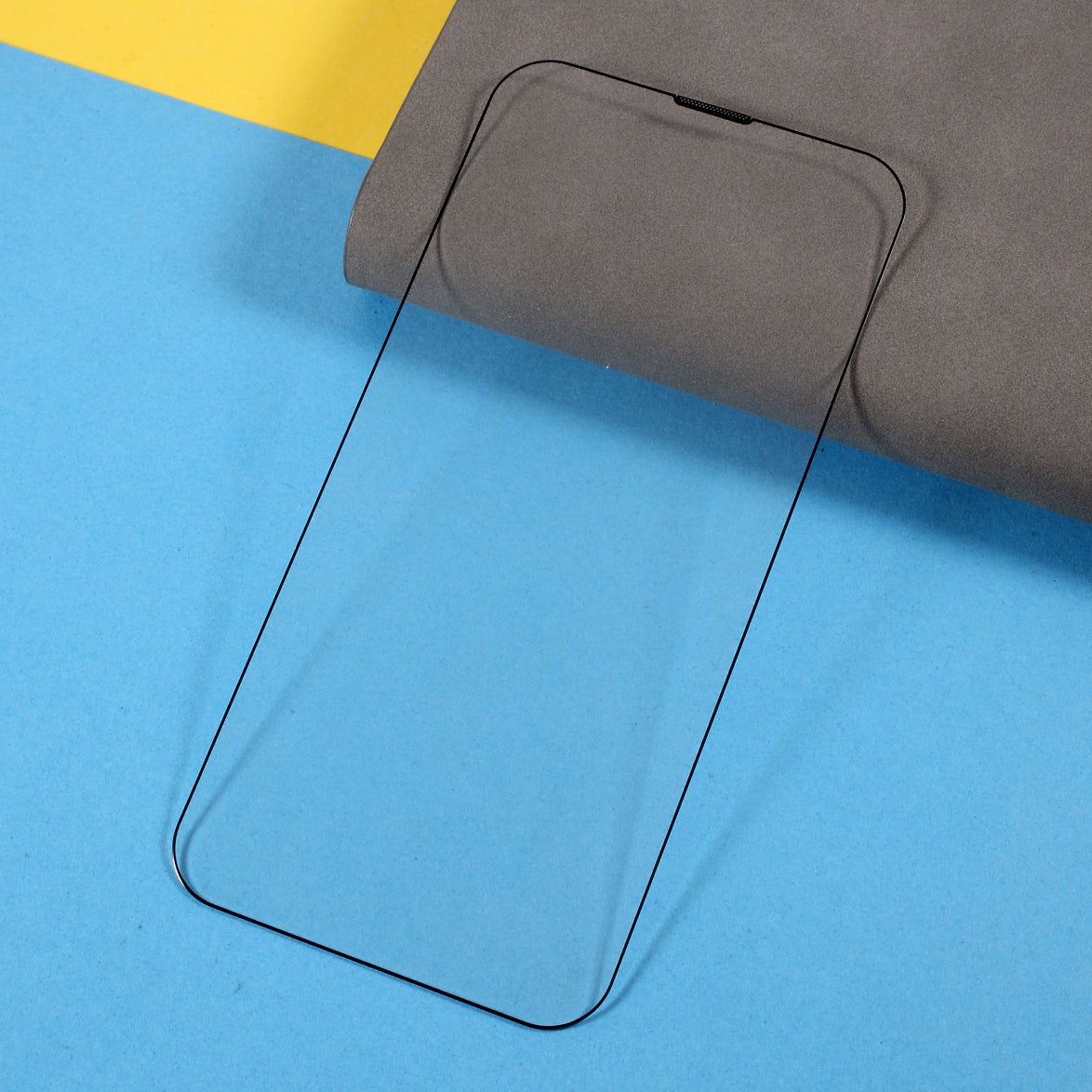 Uniqkart for iPhone 15 Pro Max High Aluminium-silicon Glass Screen Protector Silk Printing Full Cover Film with Dust-proof Net