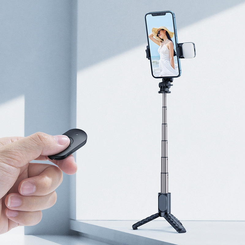 MCDODO MDD SS-1781 Aluminum Alloy Extendable Rod Selfie Stick Bluetooth Remote Control Tripod with Single Fill Light - Black