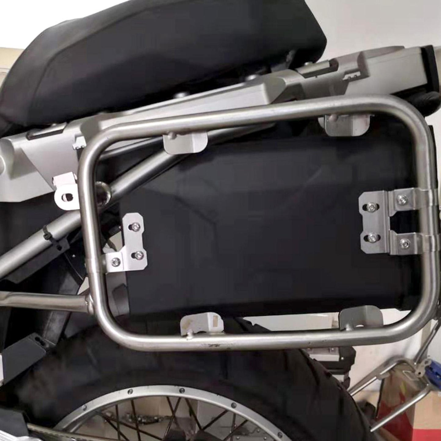Motorcycle Toolbox 5 Liters with 2 Keys for BMW R1200GS ADV 2014-2018 Left