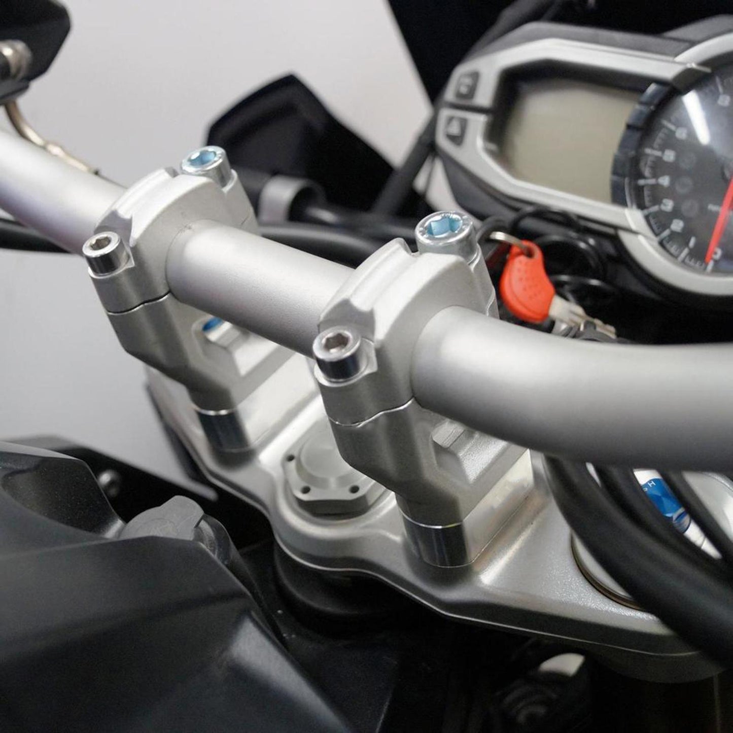 Handle Bar Risers Handlebar Clamp Kits for Triumph Tiger 800 800XC 800XCA