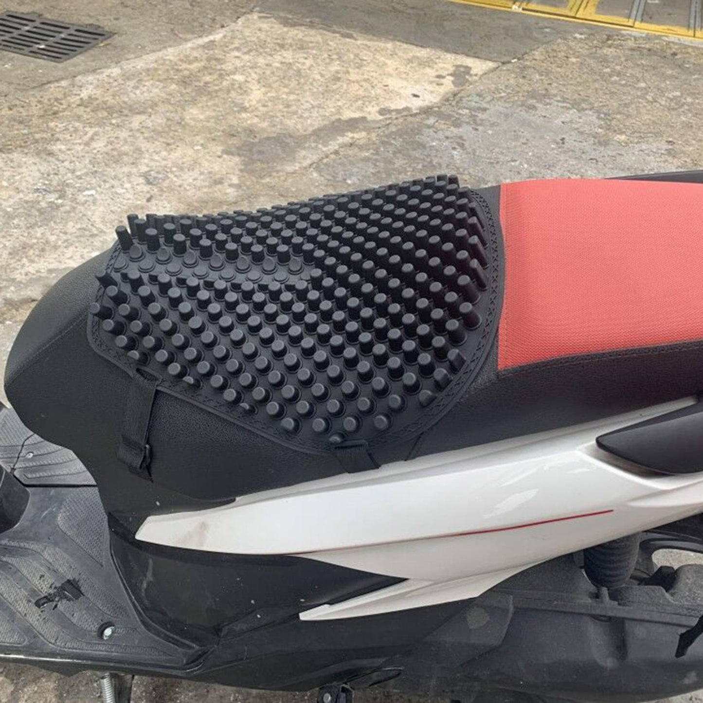 Motorcycle Seat Beaded Cushion Massage Comfort for Touring Sport Saddles