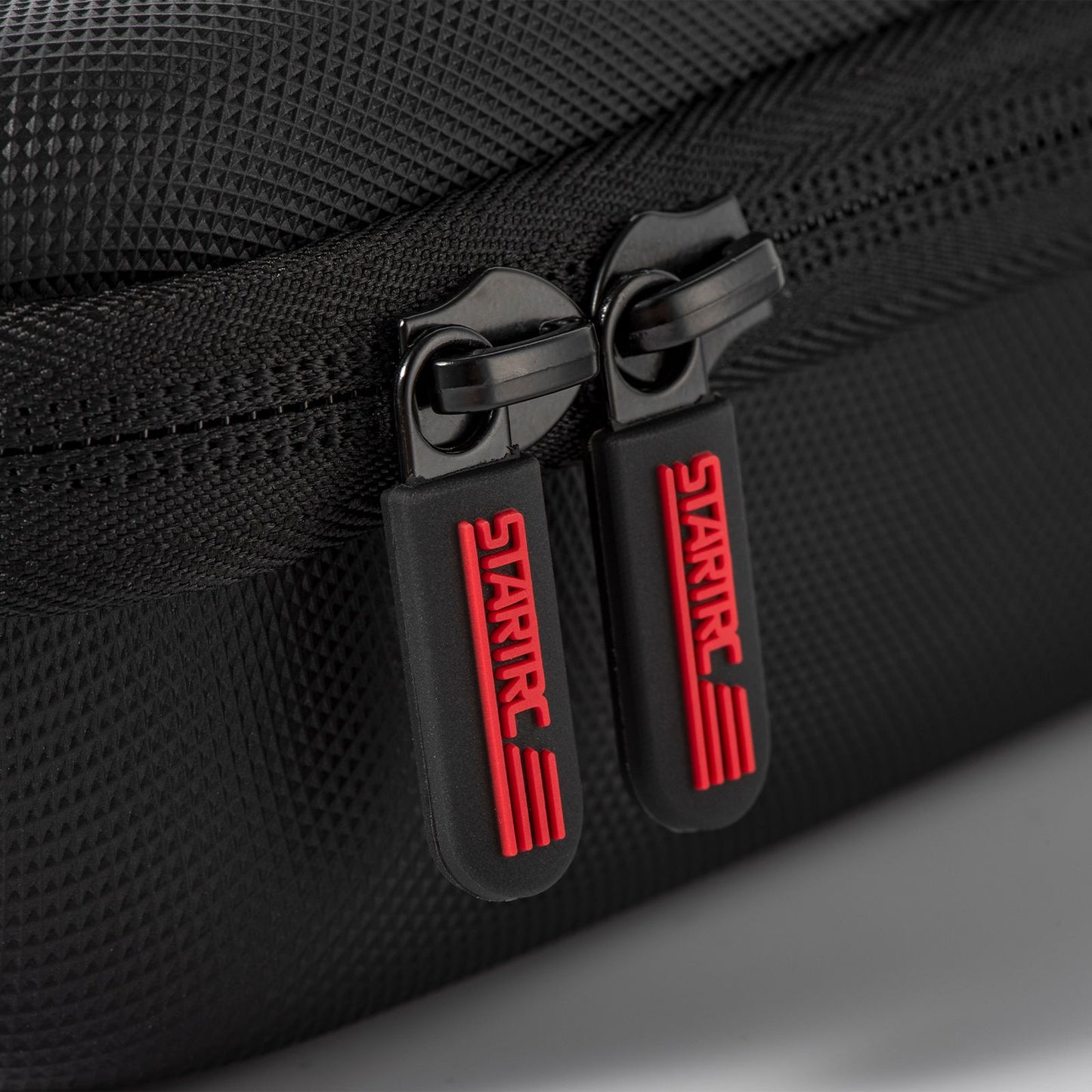 Uniqkart For DJI Osmo Action 3 Portable Shockproof Carrying Case Camera Storage Bag with Carabiner and Hand Strap - Black