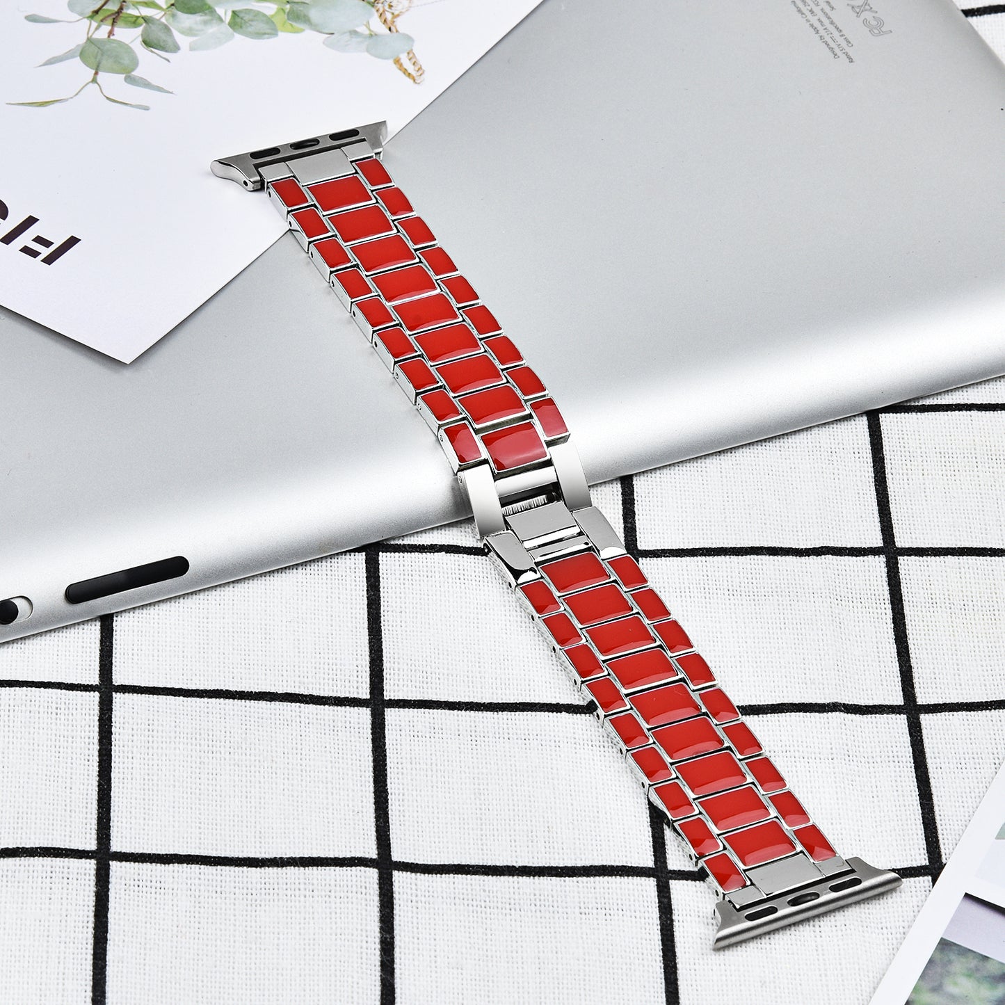 3 Beads Metal Epoxy Watch Strap Wristband Replacement for Apple Watch Ultra 49mm / Series 8 45mm / 7 45mm / Series 6 / 5 / 4 / SE 44mm / SE (2022) 44mm / Series 3 / 2 / 1 42mm - Red / Silver