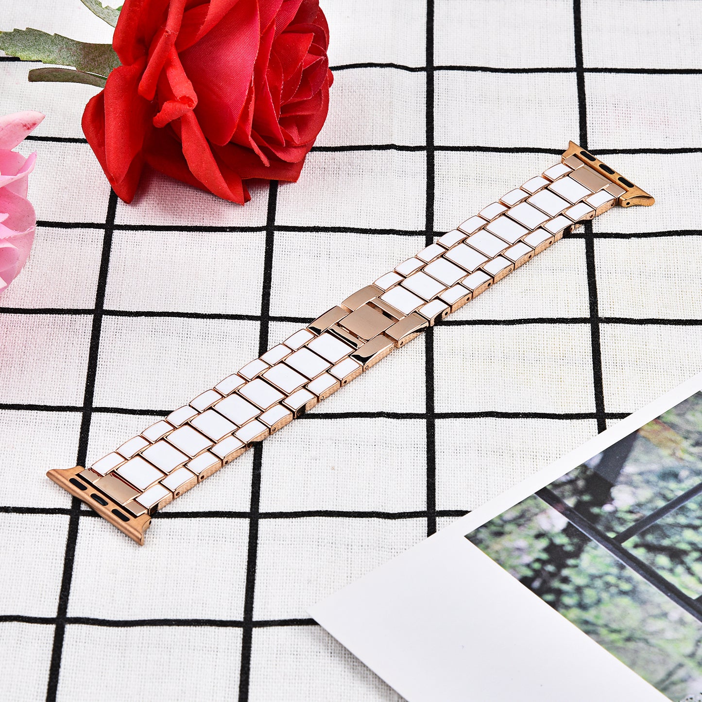 3 Beads Metal Smart Watch Band Epoxy Wrist Strap Replacement for Apple Watch Series 8 41mm / Series 7 41mm / Series 6 / 5 / 4 / SE / SE(2022) 40mm Series 3 / 2 / 1 38mm - White / Gold