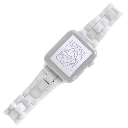 Rhombus Grid Design Ceramic Watch Strap Wrist Band Replacement for Apple Watch Series 8 41mm / Series 7 41mm / SE / SE(2022) / Series 6 / 5 / 4 40mm / Series 3 / 2 / 1 38mm - White
