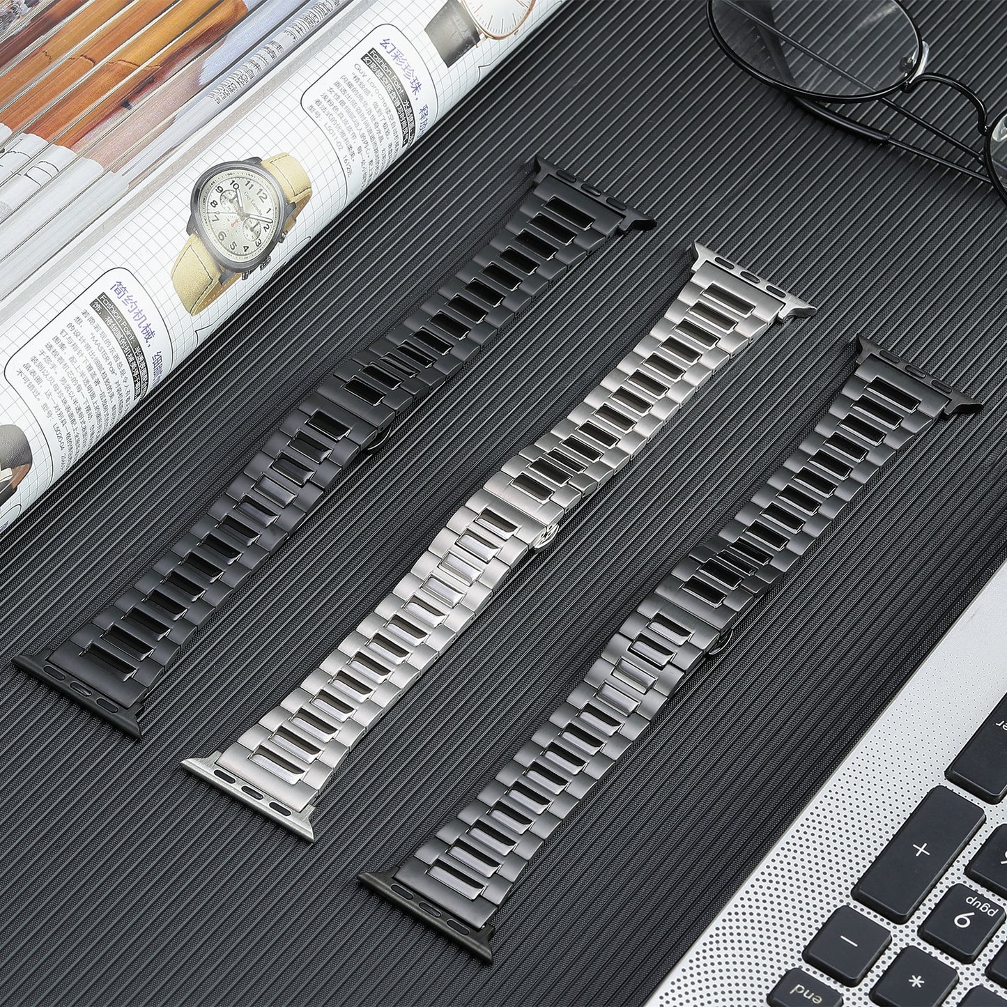 Titanium Steel Watch Band for Apple Watch Series 1 2 3 38mm / Series 4 5 6 SE (2022) SE 40mm / Series 7 8 41mm , 3-Bead Metal Strap with Butterfly Clasp - Grey