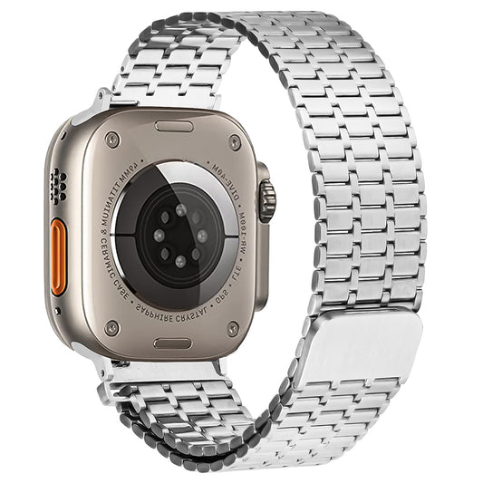 For Apple Watch Series 8 7 41mm / 6 5 4 SE SE (2022) 40mm / 3 2 1 38mm 316L Stainless Steel Watch Band Magnetic Adjustable Strap - Silver