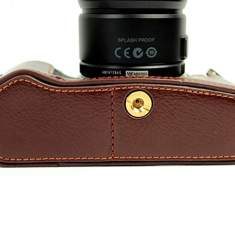Uniqkart for Olympus E-M5 II/E-M5 Mark II Genuine Leather Half Body Case Battery Opening Protective Cover - Coffee