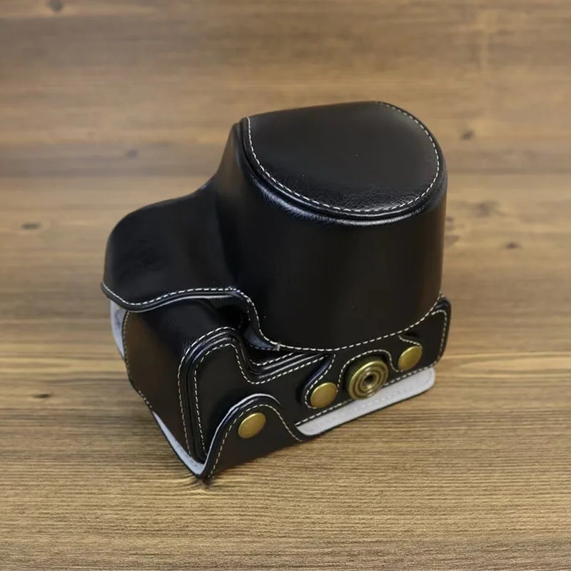 PU Leather Protective Bag for Canon EOS R10 18-45mm Lens, Vintage Mini Storage Bag Cover with Shoulder Strap - Black