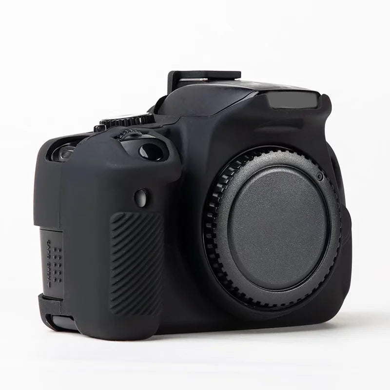 Uniqkart for Canon EOS 700D / 650D / 600D Soft Silicone Skin Case Protective Cover Anti-scratch Camera Bag - Black