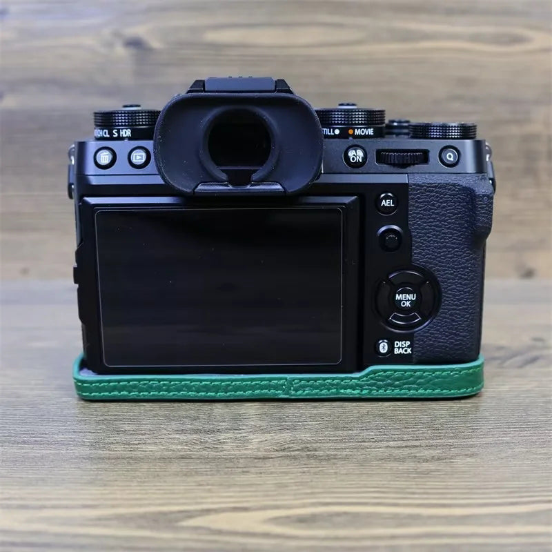 Uniqkart for Fujifilm X-T5 Genuine Leather Camera Case Battery Opening Design Protective Cover - Green