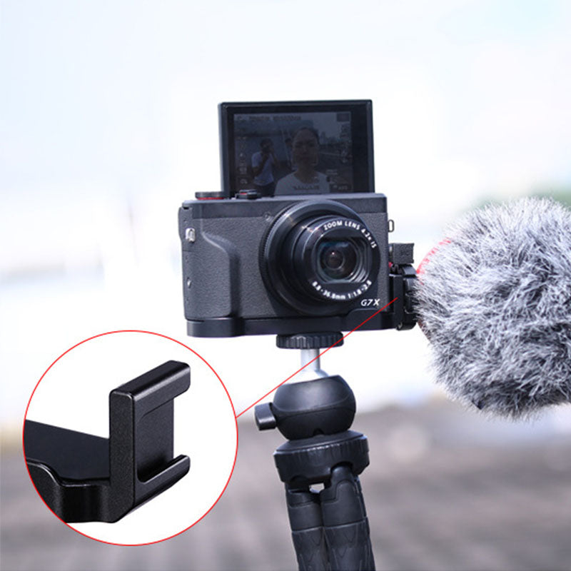 Uniqkart R016 Camera Mount Adapter Vlog Microphone Cold Shoe Expansion Stand for Canon G7X Mark III