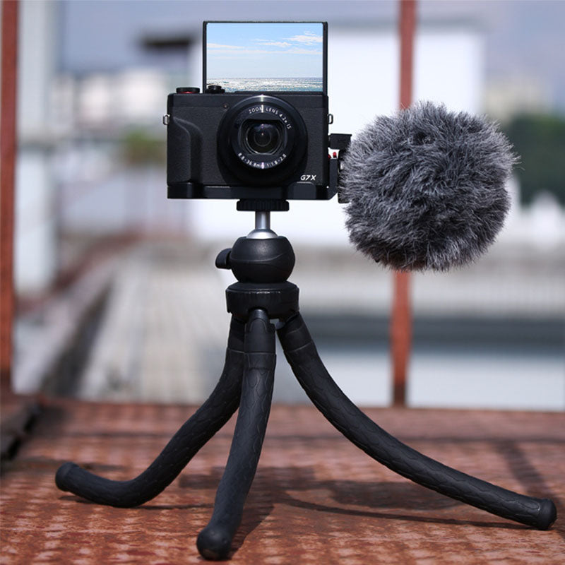 Uniqkart R016 Camera Mount Adapter Vlog Microphone Cold Shoe Expansion Stand for Canon G7X Mark III