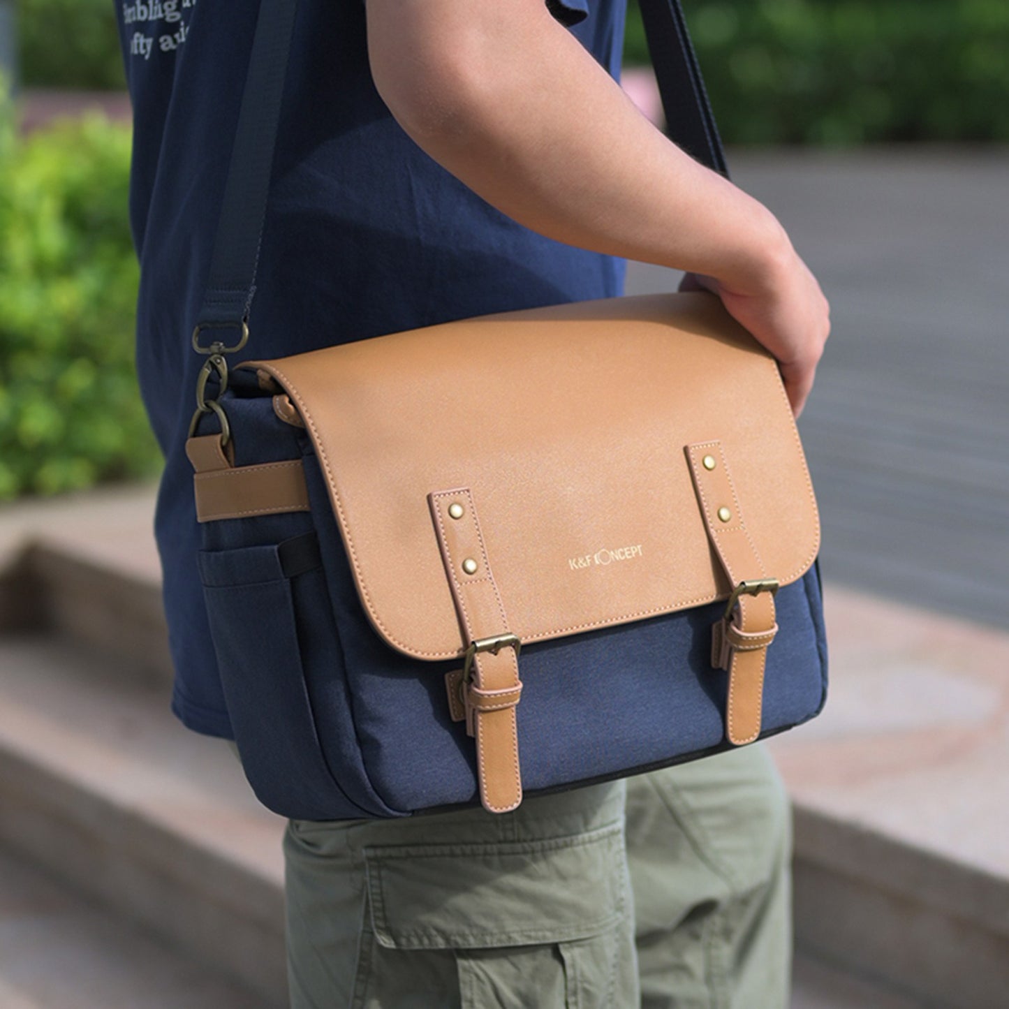 K&amp;F CONCEPT KF13.062V1 Retro Camera PU Leather Shoulder Bag DSLR SLR Digital Camera Case Splicing Style Messenger Bag