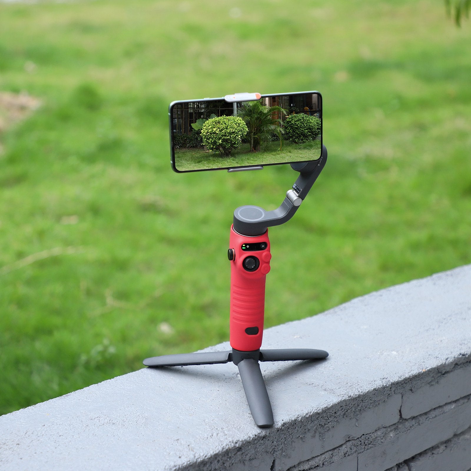 Uniqkart OM6-BHT515 For DJI Osmo Mobile 6 Protective Case Anti-shake Phone Gimbal Silicone Anti-scratch Anti-dust Sleeve - Red